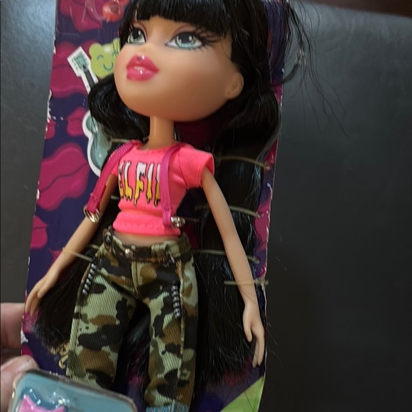 Vintage Bratz #SelfieSnaps Selfie Snaps Fashion Doll Jade 2015 new - Picture 5 of 6